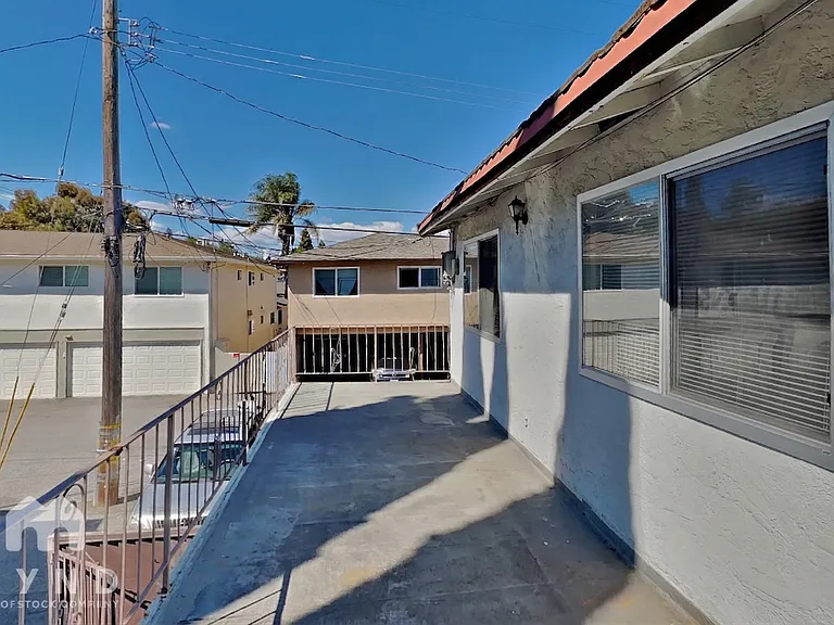 481 Auburn Way #4 — Photo 10