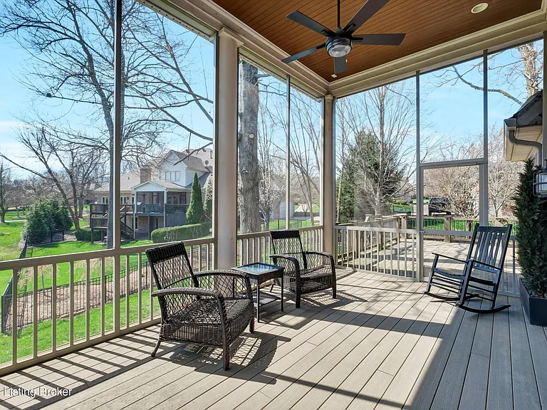 2603 Locust Hill Pl — Photo 2