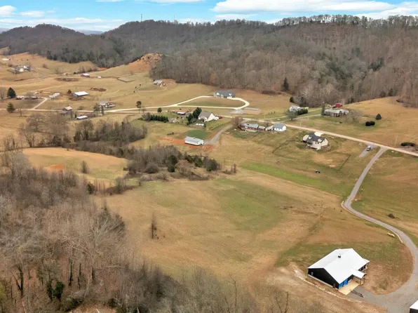 853 Shadden Rd, Gray, TN 37615