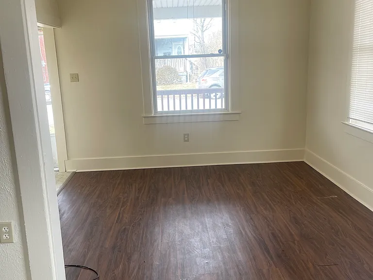 2313 Sheffield Rd — Photo 4