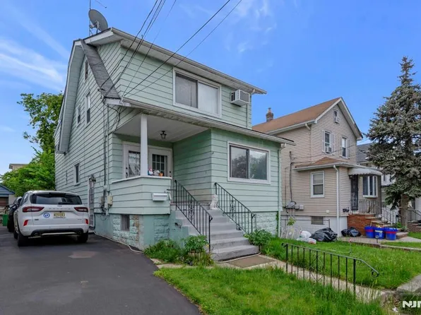 542 3rd Ave, Lyndhurst, NJ 07071