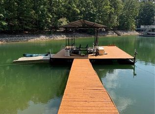 3615 Lodgehaven Dr, Gainesville, GA 30506