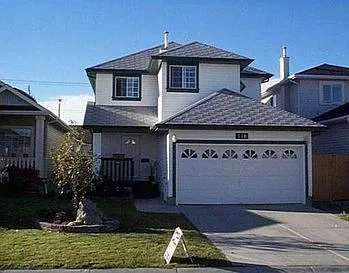 176 Citadel Close NW