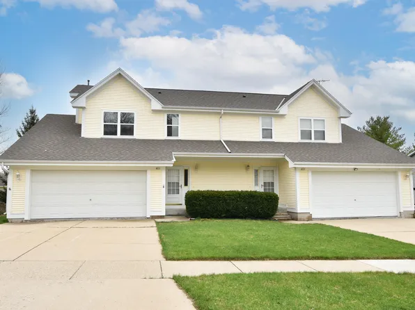 821 Lookout Ct, Hartford, WI 53027
