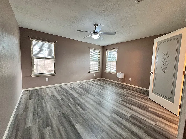19115 Saddleville Mills Ln — Photo 12