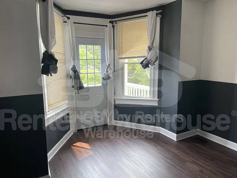 815 Chauncey Ave — Photo 15