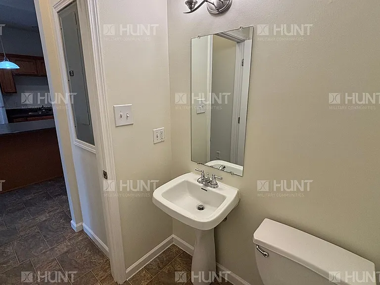 123 Barrett Dr — Photo 9