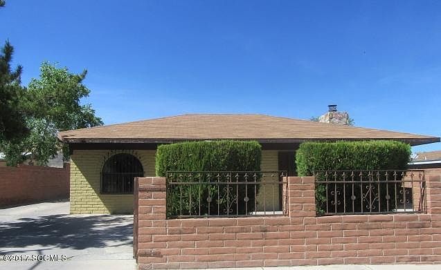 1st image of 932 W Mi Casa Dr