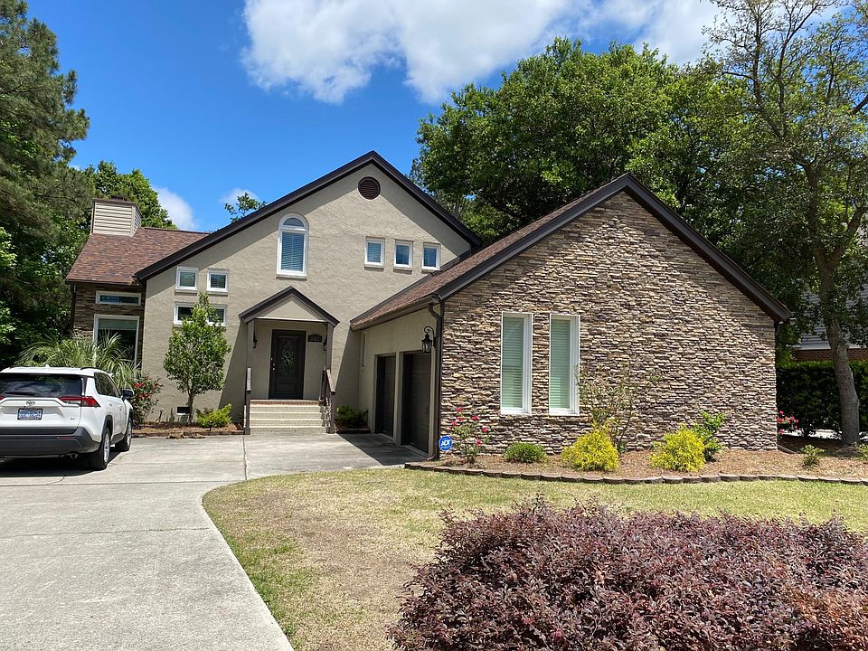 1st image of 512 N Shore Dr