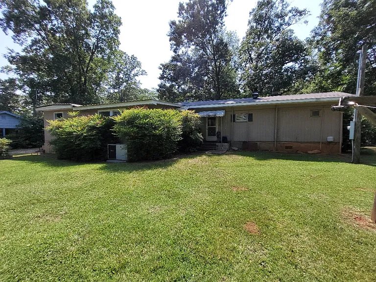 156 Norman Rd — Photo 4