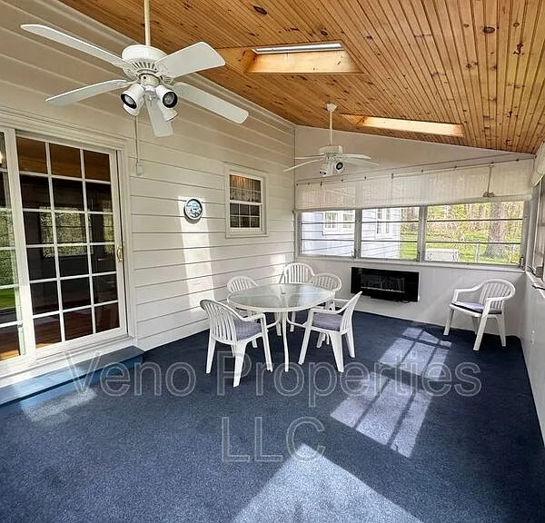 23 Glenwood Dr — Photo 31
