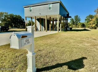 604 5th St, Pass Christian, MS 39571