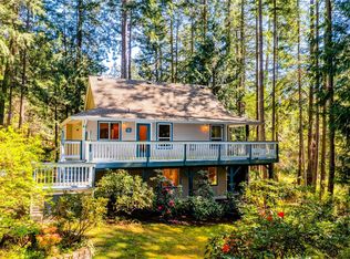 2705 Galley Cres, Southern Gulf Islands, BC V0N2M2