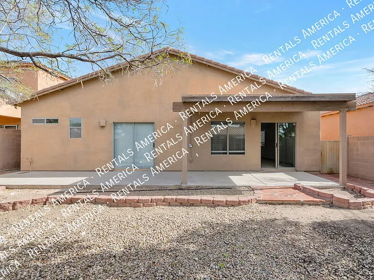 10427 E Rita Ranch Crossing Cir — Photo 25