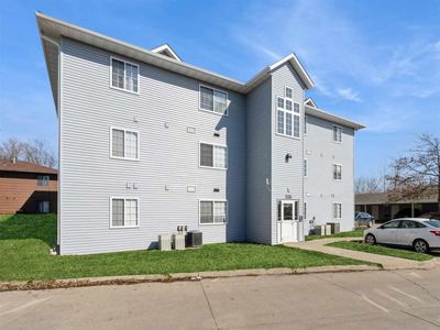 930 Boston Way #11, Coralville, IA, 52241