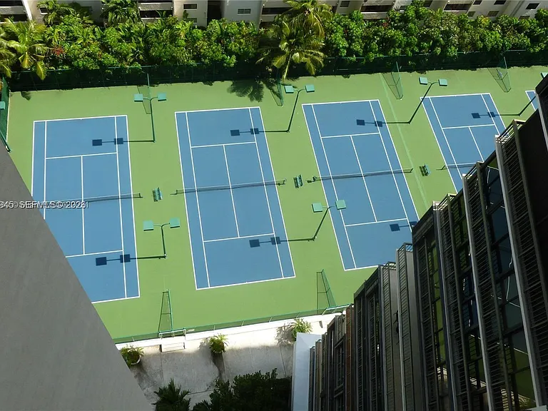 2333 Brickell Ave #2215 — Photo 34
