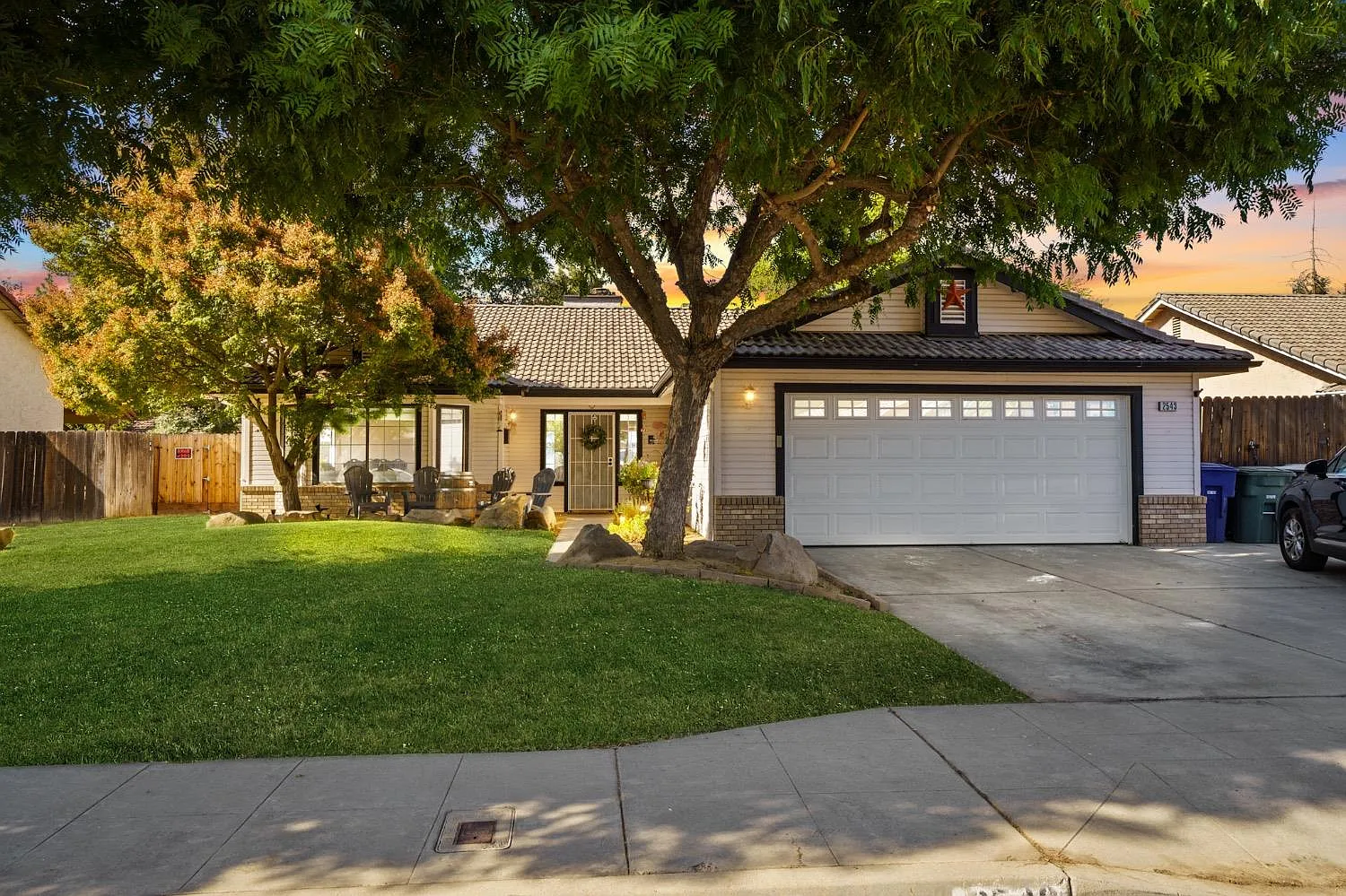 2543 Purvis Ave photo 1