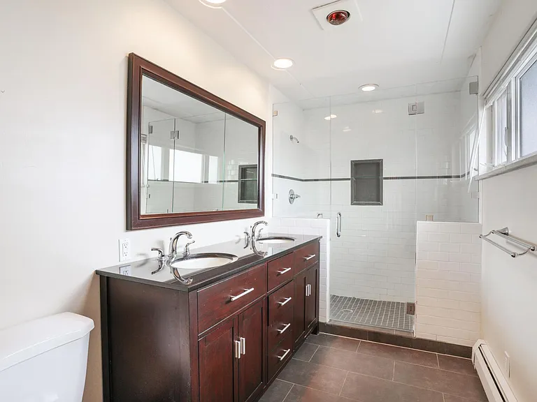 2480 Wolff St — Photo 9