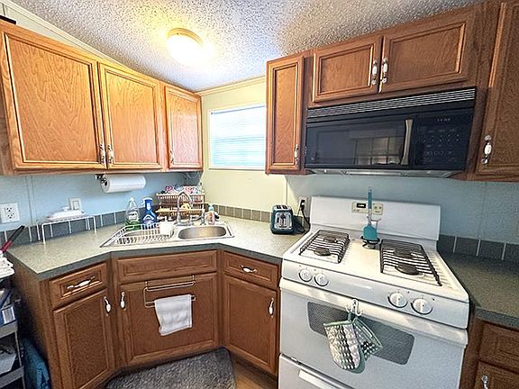 2nd image of 25501 Trost Blvd #6-38