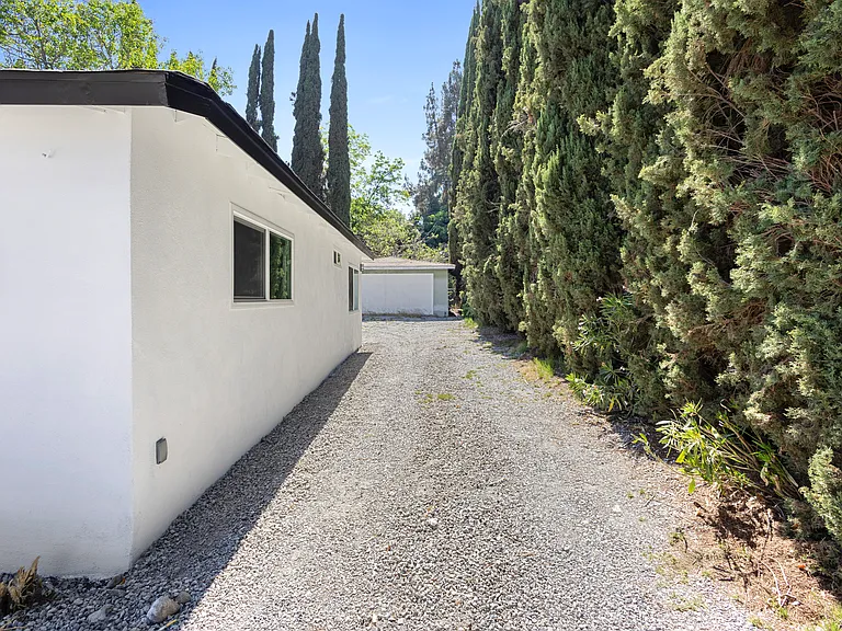 265 Spring St — Photo 34