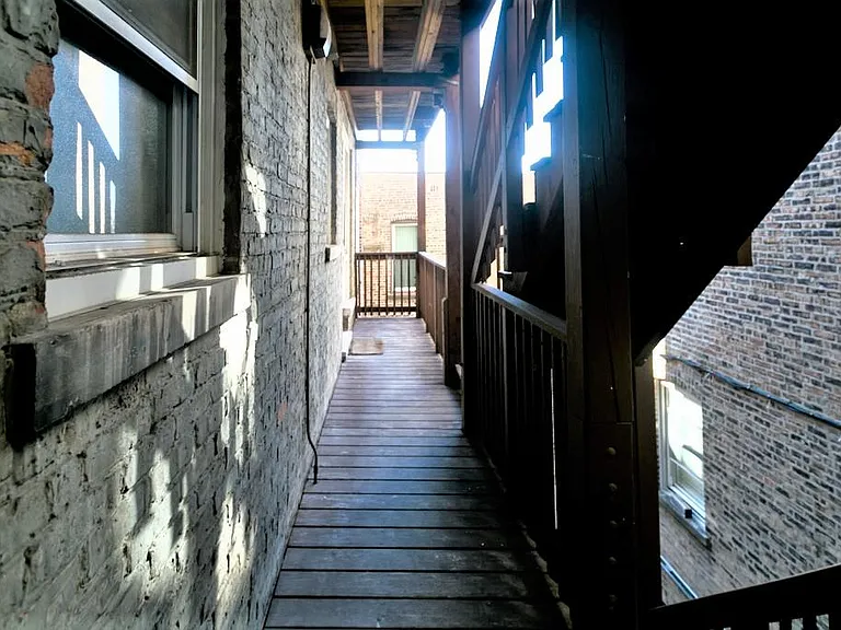 1604 W Berwyn Ave #2W — Photo 20