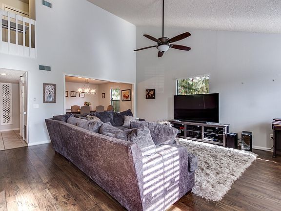 5th image of 11074 Great Western Ln W