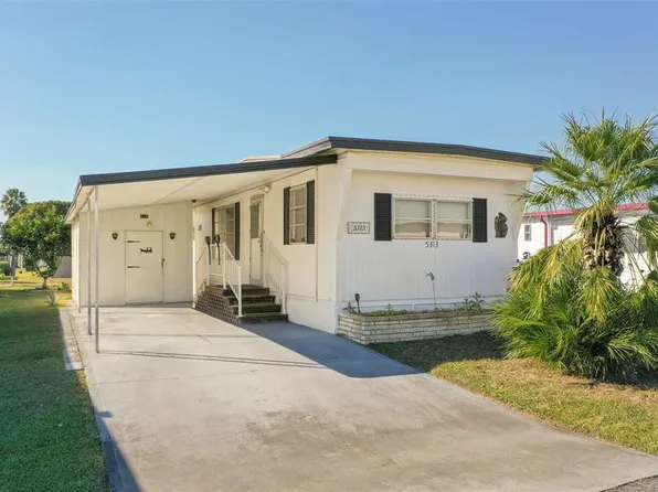 5313 Aurora Dr, Zephyrhills, FL 33541