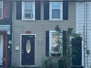 226 N Pitt St, Carlisle, PA 17013