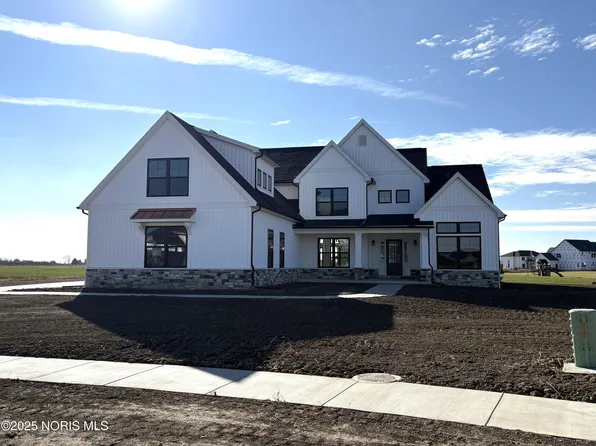 117 Wellington Pl, Perrysburg, OH 43551