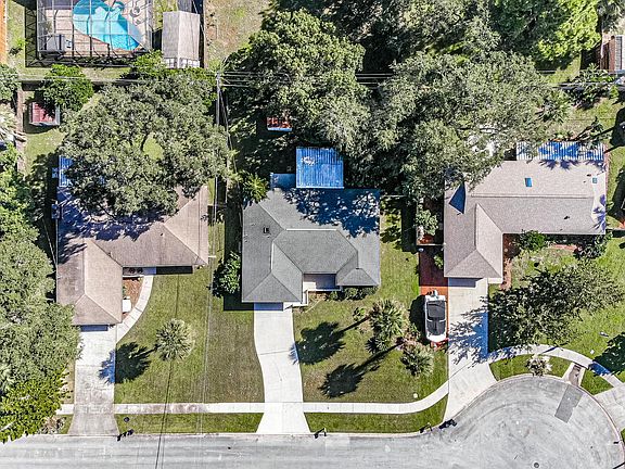 2nd image of 708 Hillville Dr