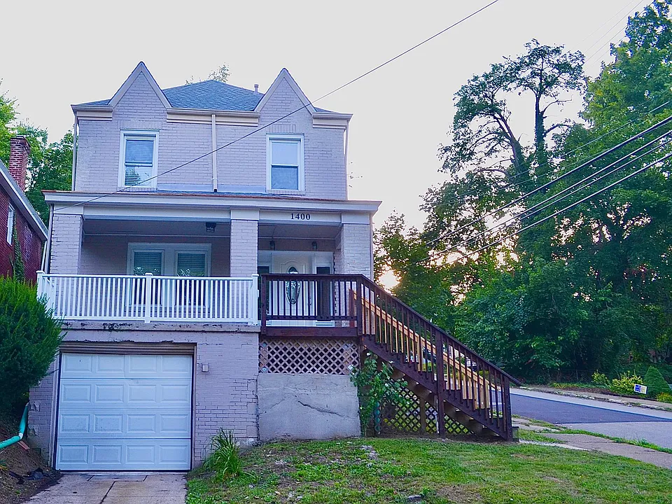 1400 Orangewood Ave