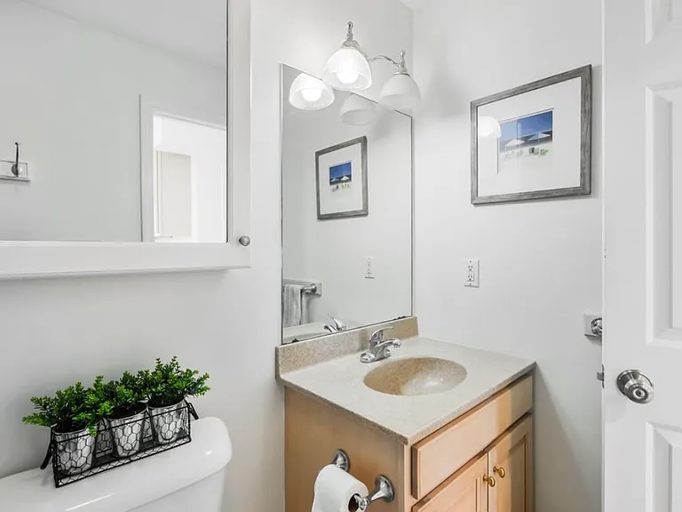 72 Plymouth St #1 — Photo 15