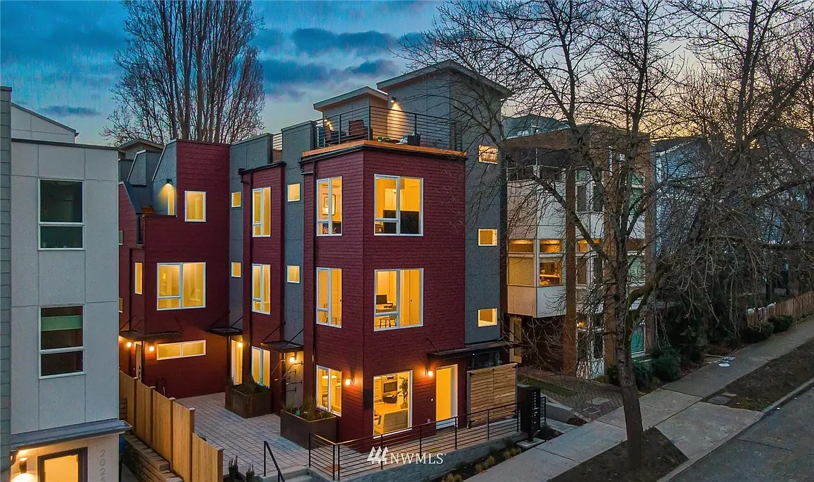 2023 C S Washington Street photo 1