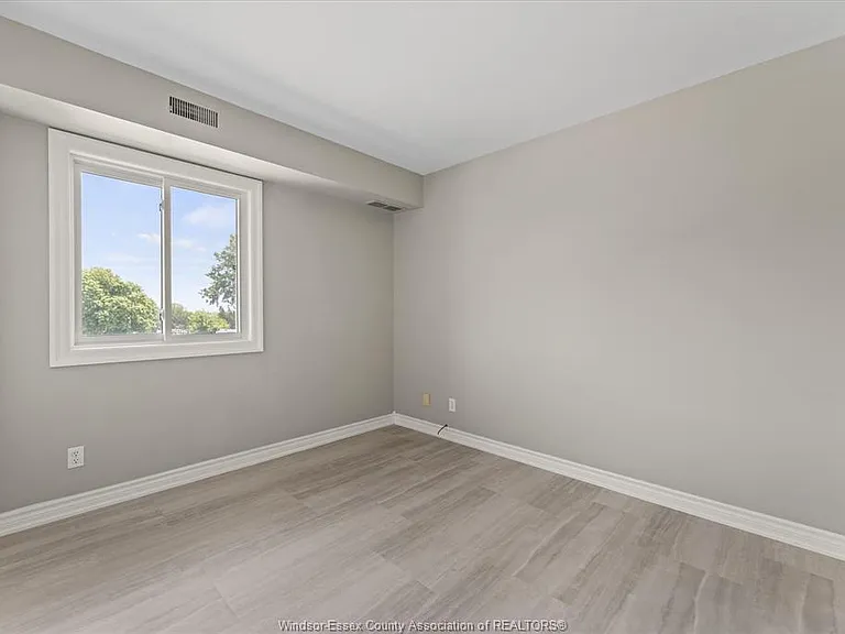 44 Robson Rd #303 — Photo 21