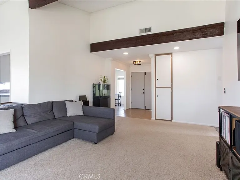21241 Hacienda Blvd — Photo 5