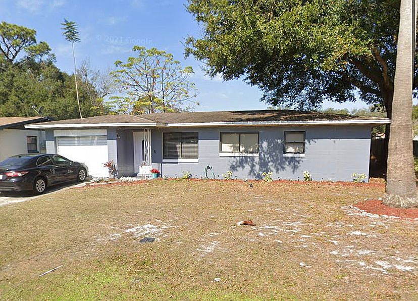 1st image of 921 N Triplet Lake Dr