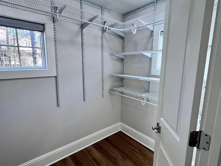 1040 Creekside #D — Photo 29