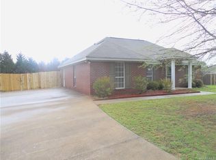 583 Baltzer Rd, Wetumpka, AL 36092