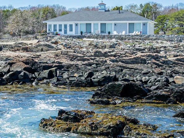 10 Ocean Edge Lane, York, ME 03909