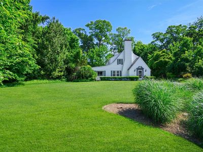 72 Arleigh Road, Great Neck, NY, 11021