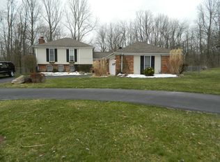 3748 Winston Ln, West Alexandria, OH 45381