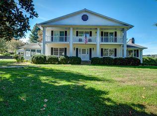 19 Waldorf Pl, Brasstown, NC 28902