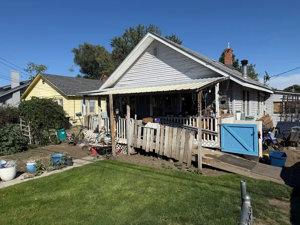 713 N 16th Ave, Yakima, WA 98902