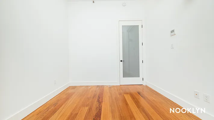 Rented by Nooklyn NYC LLC | media 75