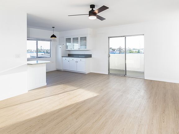 2nd image of 4378 W 138th St APT 11