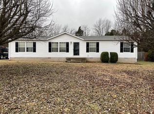 1741 Walden Rd, Bowling Green, KY 42101