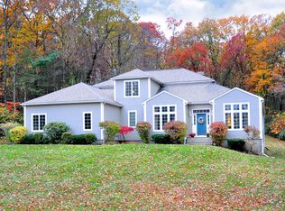 26 Silver Brook Ln, North Granby, CT 06060