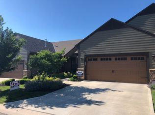 7807 W 158th Pl, Overland Park, KS 66223