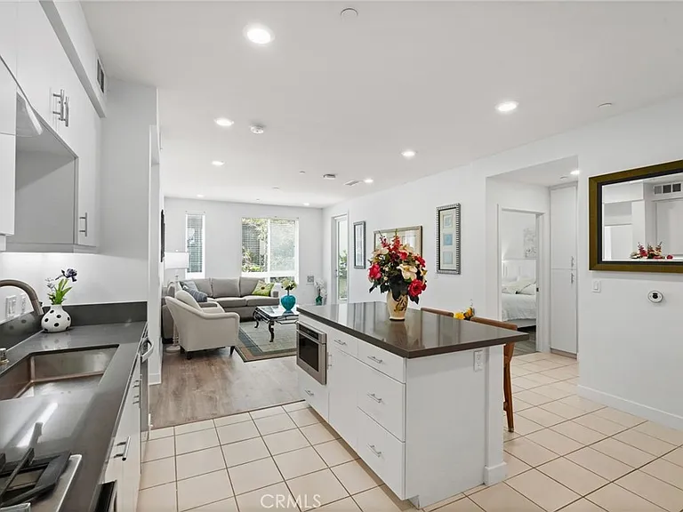 1218 Nolita — Photo 10