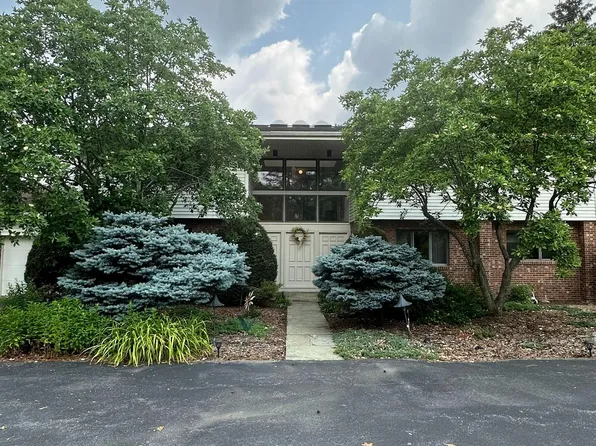 35 Mill Race Ln, Fayetteville, PA 17222